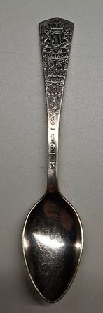 Lepeltje Juliana 25 jaar koningin., Verzamelen, Ophalen of Verzenden, Speld(je) of Lepel(tje)