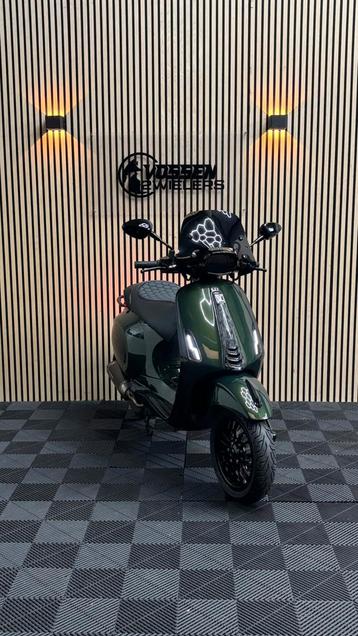 Vespa sprint 125 | A1 | Level 10 | carbon | Custom beschikbaar voor biedingen