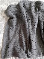 Nieuw groot gehaakt donker grijs plaid., Ophalen of Verzenden, Nieuw