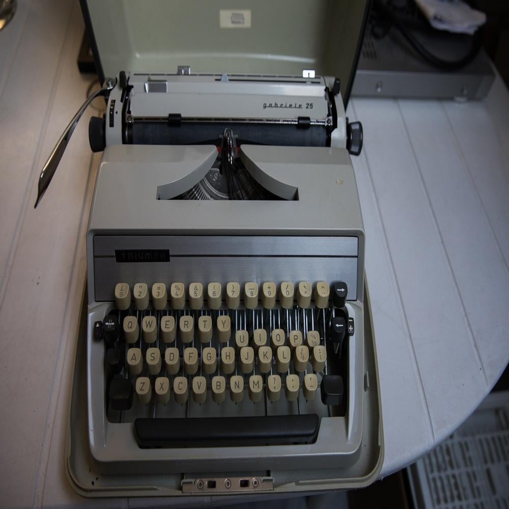 Typmachine TriumPH  type  Gabriele 25, Diversen, Typemachines, Ophalen, Gebruikt