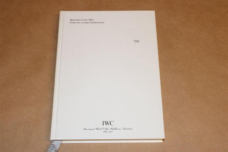 IWC Horlogeboek [1999] — Incl. Prijslijst in Guldens, Boeken, Mode, Gelezen, Ophalen of Verzenden