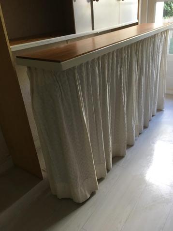stevig opklapbed met matras en ombouw  beschikbaar voor biedingen