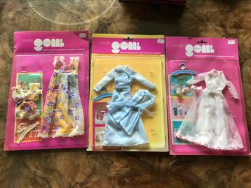 Vintage Barbie/Gems kleding sets beschikbaar voor biedingen