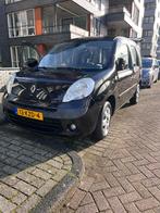 Renault Kangoo rolstoelauto 1.6 16V 78KW Family 2010 Zwart, Auto's, Renault, Stof, Beige, 4 cilinders, Zwart