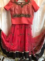 Zalmroze Lehenga - Prachtige Indiase Jurk, Kleding | Dames, Ophalen of Verzenden, Zo goed als nieuw, Maat 38/40 (M), Roze