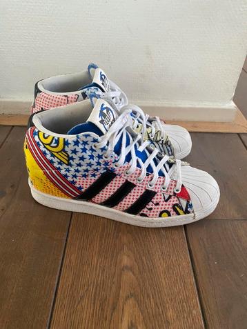 Adidas up Rita Ora speciale adidas beschikbaar voor biedingen