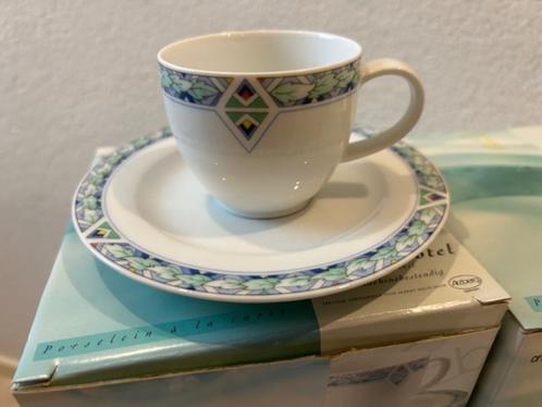 Arzberg AH Servies delen; 6st. kop en schotels +2st schalen, Huis en Inrichting, Keuken | Servies, Nieuw, Kop(pen) en/of Schotel(s)