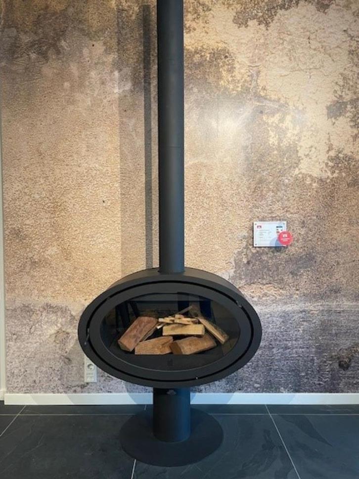 Dik Geurts Oval Front Base showroommodel Houtkachel, Huis en Inrichting, Kachels, Nieuw, Vrijstaand, Houtkachel, Hout, Ophalen