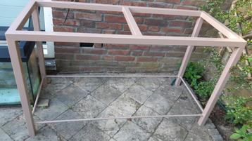 aquarium tafel beschikbaar voor biedingen