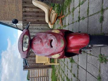 Sloop of beunscooter beschikbaar voor biedingen