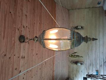 Grote oosterse hanglamp beschikbaar voor biedingen