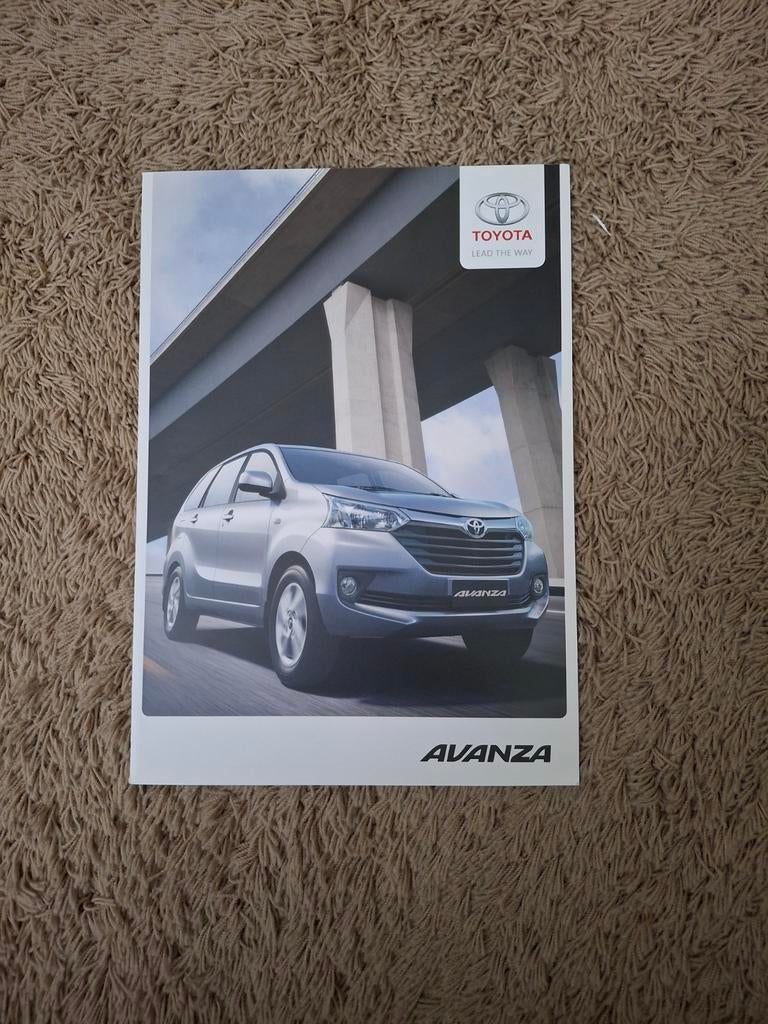 Autofolder Toyota Avanza, Verzenden, Zo goed als nieuw, Toyota