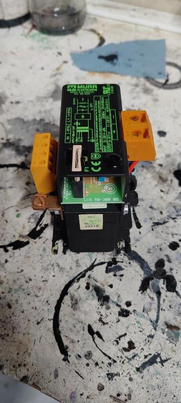 Murr transformator 230v AC / 24v DC 2,5A beschikbaar voor biedingen
