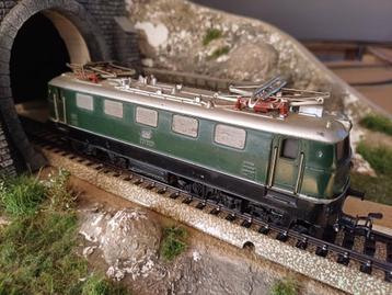 Marklin Electrische locomotief (3034). beschikbaar voor biedingen