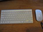 Apple toetsenbord + muis bluetooth, Gebruikt, Toetsenbord en muis-set, Ophalen of Verzenden, Draadloos