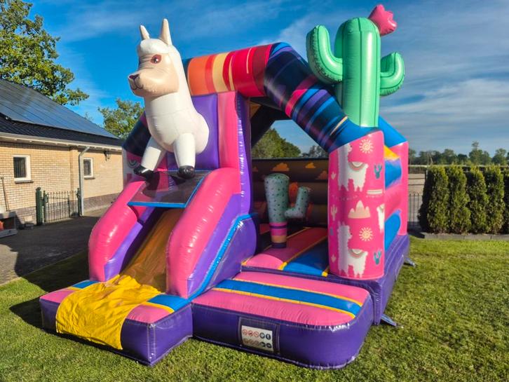 Springkussen Combi-Fun Alpaca-World met glijbaan!, Hobby en Vrije tijd, Feestartikelen | Verhuur, Zo goed als nieuw, Ophalen