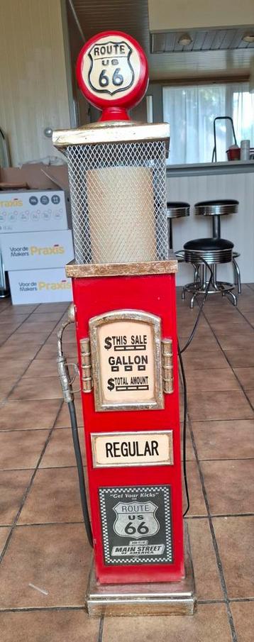 Vintage Route 66 benzinepomp kast met verlichting beschikbaar voor biedingen