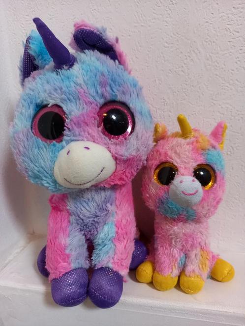 2 x mooi gekleurde unicorn knuffel, Kinderen en Baby's, Speelgoed | Knuffels en Pluche, Gebruikt, Ophalen of Verzenden