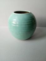 Oude Sphinxvaas. Mintgroen/Turquoise. Wim Visser., Overige kleuren, Aardewerk of Porselein, Ophalen of Verzenden, Zo goed als nieuw