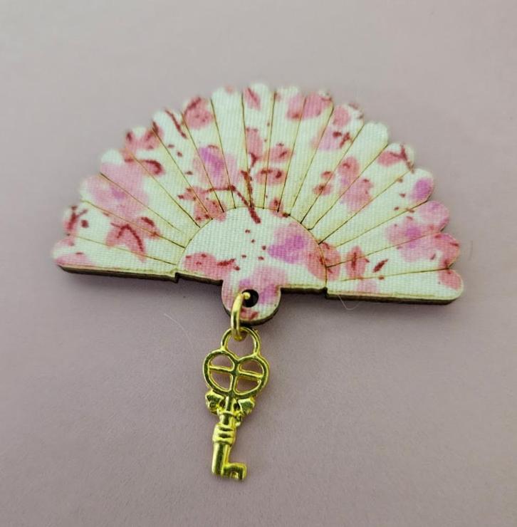 Miniatuur waaier tassenwinkel mini fan waaiertje, Verzamelen, Poppenhuizen en Toebehoren, Nieuw, Poppenhuis, Verzenden