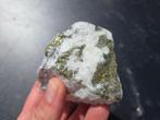 Magnesiet met Chalcopyriet, Ophalen of Verzenden, Mineraal