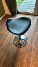 Barkruk gratis, Huis en Inrichting, 1 kruk, Ophalen, Zo goed als nieuw, 60 tot 90 cm