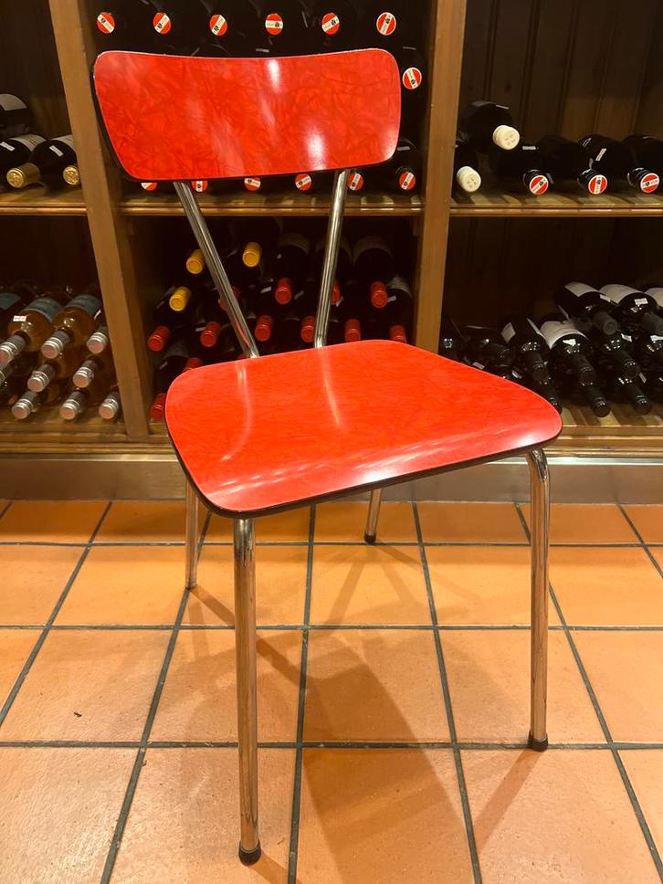 Retro Rode Stoel met Chrome Onderstel, Huis en Inrichting, Stoelen, Gebruikt, Eén, Metaal, Rood, Ophalen