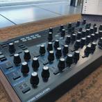 Novation Peak, Muziek en Instrumenten, Synthesizers, 61 toetsen, Novation, Zo goed als nieuw, Ophalen