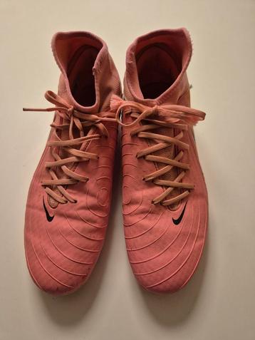 Nike Phantom voetbalschoenen maat 43 (US 9.5) beschikbaar voor biedingen