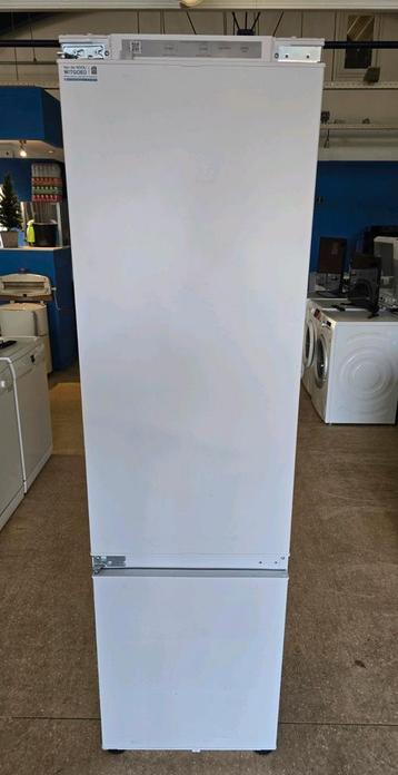❄️ Nieuwe Samsung BRB30603EWW inbouw koel-vriescombinatie ✅️ beschikbaar voor biedingen