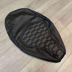 Zadelhoes Vespa Sprint audi rs custom buddydek, Info@jynkx.com, Jynkx, Nieuw, Ophalen of Verzenden