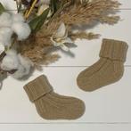Hand gebreide wollen babysokjes 'Beige' (Kraamcadeau), Kinderen en Baby's, Babykleding | Schoentjes en Sokjes, Ophalen of Verzenden