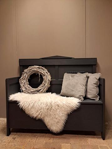 Antraciet klepbank tuinbank kinderbankje beschikbaar voor biedingen