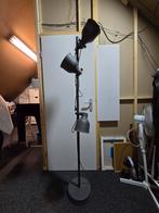 Hektar Lamp - Stijlvolle Vloerlamp, Huis en Inrichting, Gebruikt, Ophalen of Verzenden, Metaal, 150 tot 200 cm