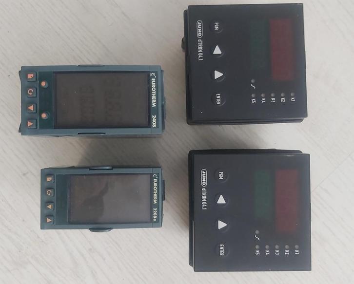 EUROTHERM / JUMO Temperatuur Controller, Hobby en Vrije tijd, Elektronica-componenten, Zo goed als nieuw, Ophalen of Verzenden