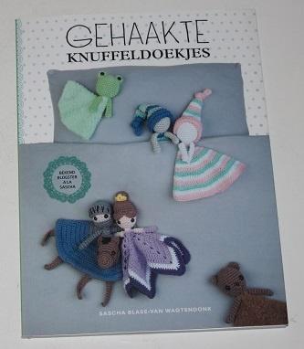 Gehaakte knuffeldoekjes - Sascha Blase - 118520/1/2, Boeken, Hobby en Vrije tijd, Gelezen, Breien en Haken, Ophalen of Verzenden