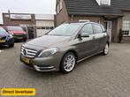 Mercedes-Benz B-Klasse 200 Aut. Navigatie Xenon LED Org. Ned, Auto's, Mercedes-Benz, Gebruikt, Euro 6, Bedrijf, Grijs