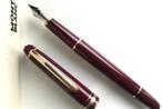 Montblanc Vulpen Meisterstück 144 Bordeaux Rouge (M), Verzamelen, Pennenverzamelingen, Ophalen of Verzenden, Zo goed als nieuw