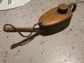 Vintage spiritusbrander o.a. om PTT zegellak te smelten beschikbaar voor biedingen