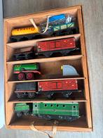 Antieke blikken wagonnetjes en treinsporen, Gelijkstroom, Rails, Zo goed als nieuw, Antiek blik