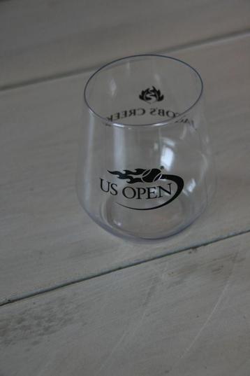 us open drinkbeker, plastic beschikbaar voor biedingen