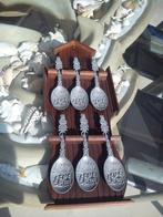 Antiek houten rek met 6 tinnen lepels, Ophalen of Verzenden