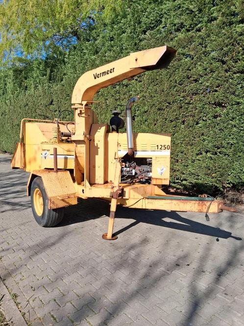 VERMEER 1250 versnipperaar, Zakelijke goederen, Machines en Bouw | Tuin, Park en Bosbouw, Hakselaar