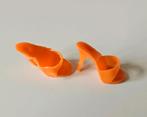 Vintage Barbie schoentjes OTS oranje 60's, Ophalen of Verzenden, Kleertjes