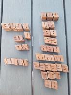 Drukpers stempels / letters / drukletters, Hobby en Vrije tijd, Stempelen, Ophalen of Verzenden, Zo goed als nieuw, Houten stempel