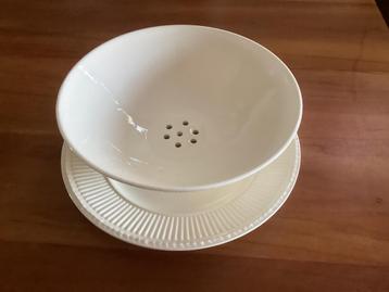 Edme Wedgwood fruittest, “vergiet”, schaal, ø 20 cm beschikbaar voor biedingen