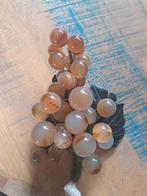 Vintage Druiventros van Agaat, Ophalen