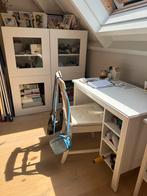 Kleine tafel + boekenkast, kleine kastje, stoel, Huis en Inrichting, Ophalen, 50 tot 75 cm, Zo goed als nieuw, Rechthoekig