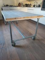 Eettafel steigerhout, buisframe, wielen, Huis en Inrichting, Tafels | Eettafels, Ophalen, Gebruikt, 50 tot 100 cm, Vijf personen of meer