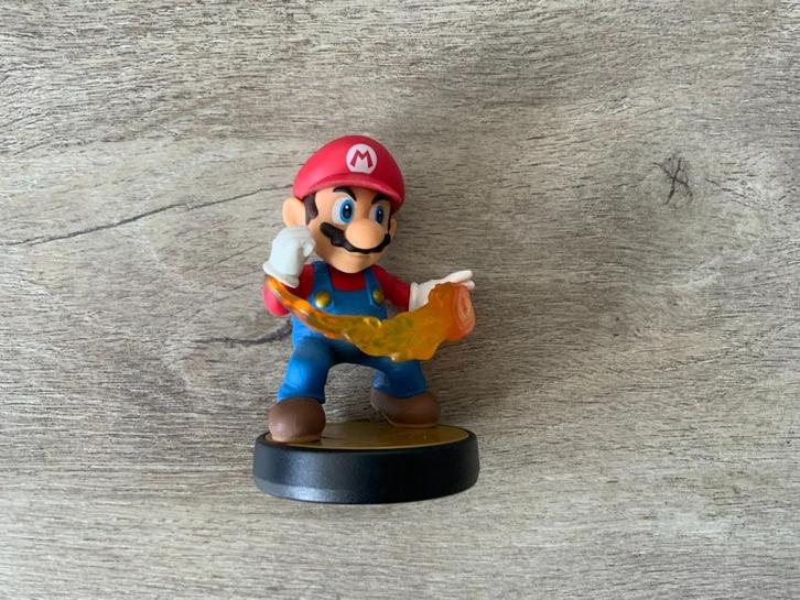 Nintendo Amiibo Mario Nr 1 - Super Smash Bros series, Spelcomputers en Games, Games | Nintendo Switch, Zo goed als nieuw, Avontuur en Actie